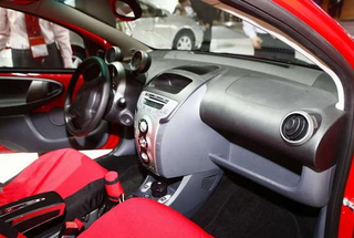 Illustration for article titled BYD F0 Sport Unveiled At Guangzhou Auto Show